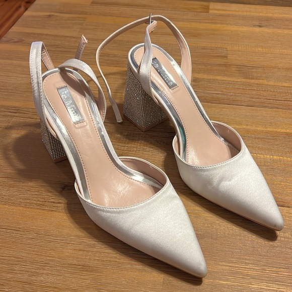 Be Mine Wide Fit Bridal Rylee embellished block heel shoes in ivory satin-White - Picture 2 of 6